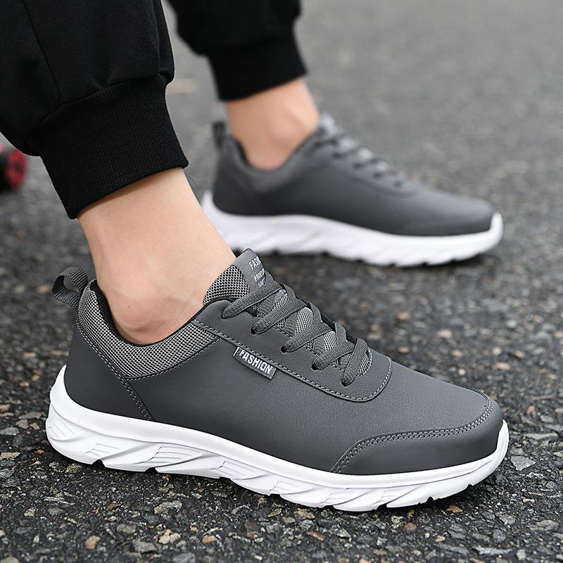 Autumn New Leather Breathable Casual Sports Shoes Large Size Lightweight Soft Sole Running Shoes