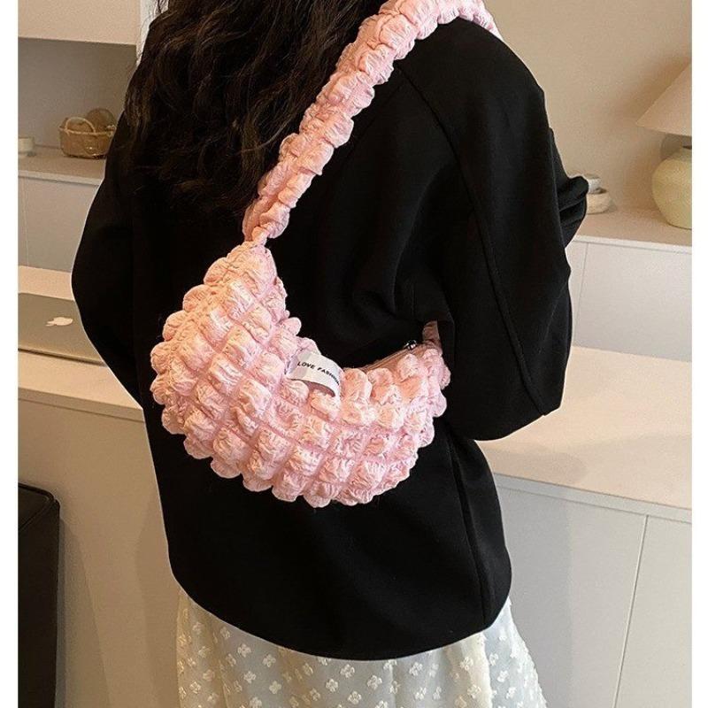 Large Capacity Solid Color Shoulder Bag New Internet Celebrity Pleated Cloud Underarm Bag Niche Commuter Pleated Bag Wholesale