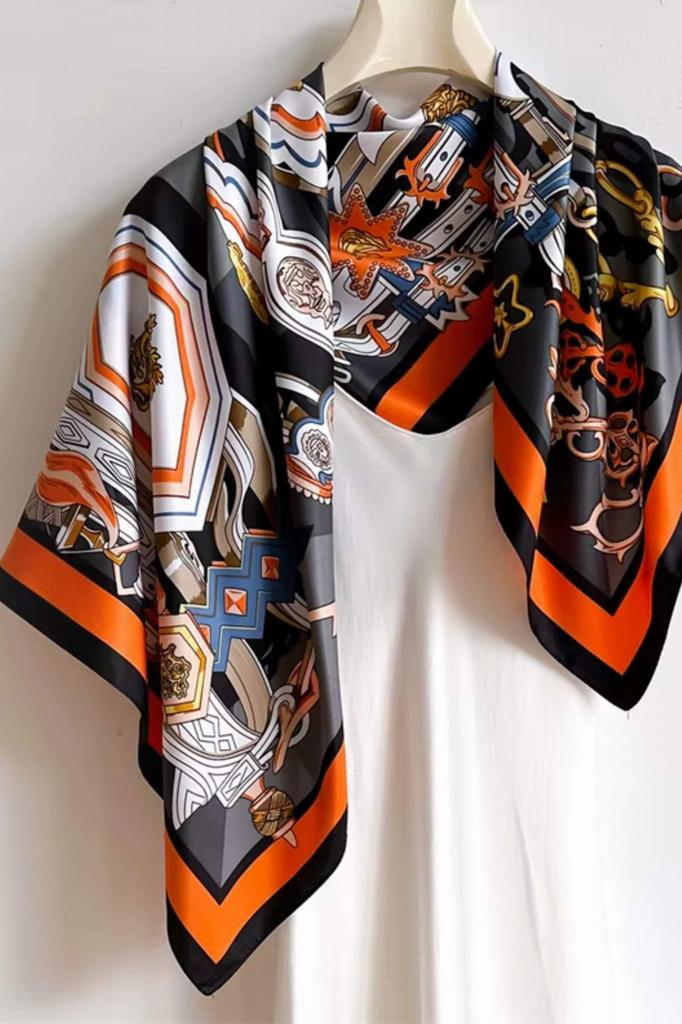 Scarf 90x90 Black and Orange with Chain Motif - Classic Elegance with a Touch of Extravagance