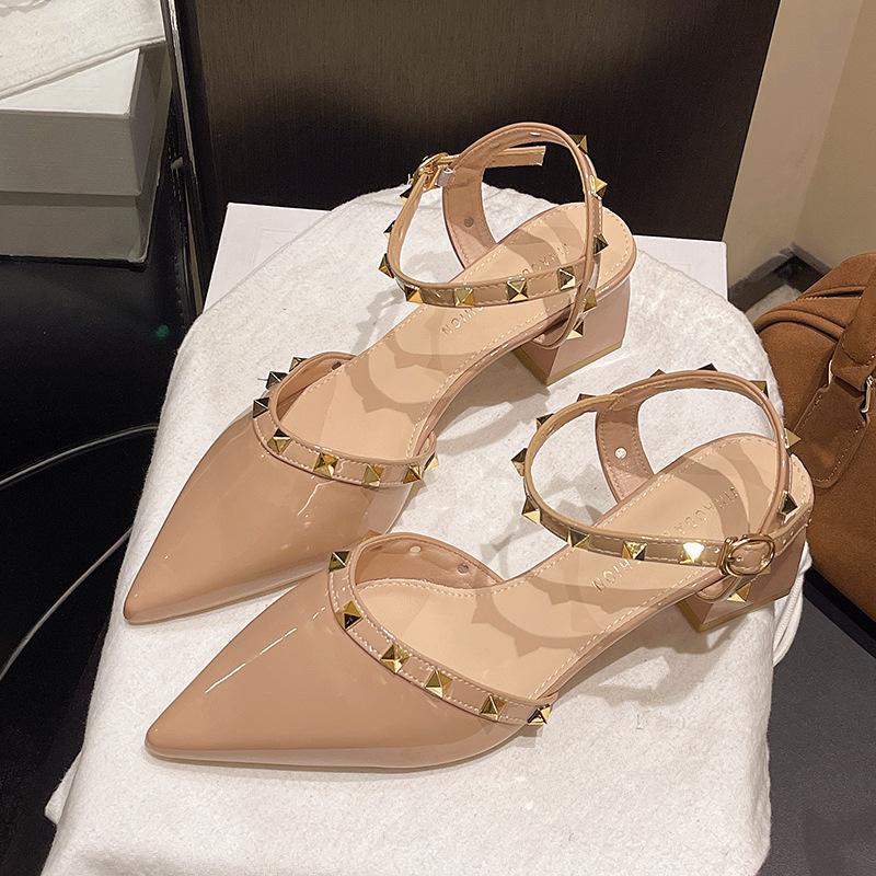 French pointed rivet high heel bag head sandals female 2025 summer new one word with fairy style skirt Roman shoes