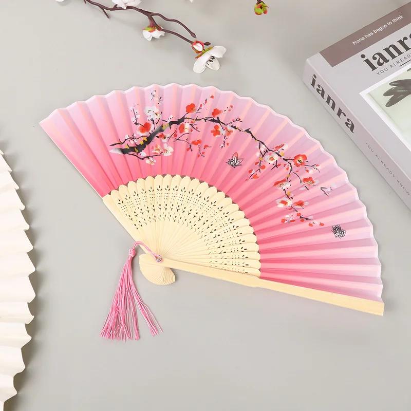 Japonský skládací ventilátor Starověký čínský Starověký styl Dlouhá rukojeť Hedvábný ventilátor Řemeslný dárek Lady Dance Fan