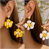 Hot Selling French Resort Style Yellow and White Enamel Flower Earrings Gold Texture Ball Light Luxury Earrings Suitable for Women