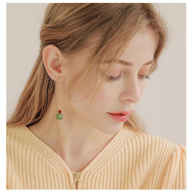 Natural Hetian jade ear hooks and ear wires with vintage-style apple beads and small garnet stones, elegant and natural earrings for women