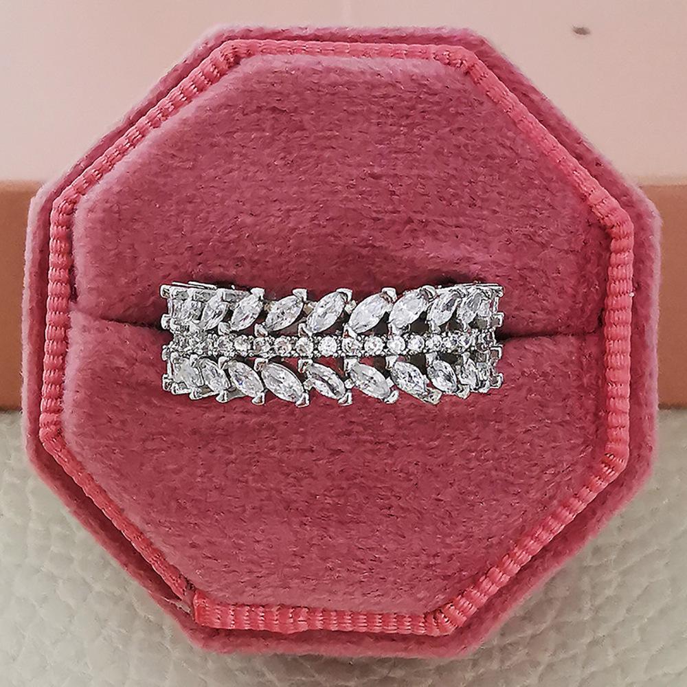 

Роскошное кольцо Лист ивы , не тускнеющее - Холодный стиль R7035 Size 8 белый