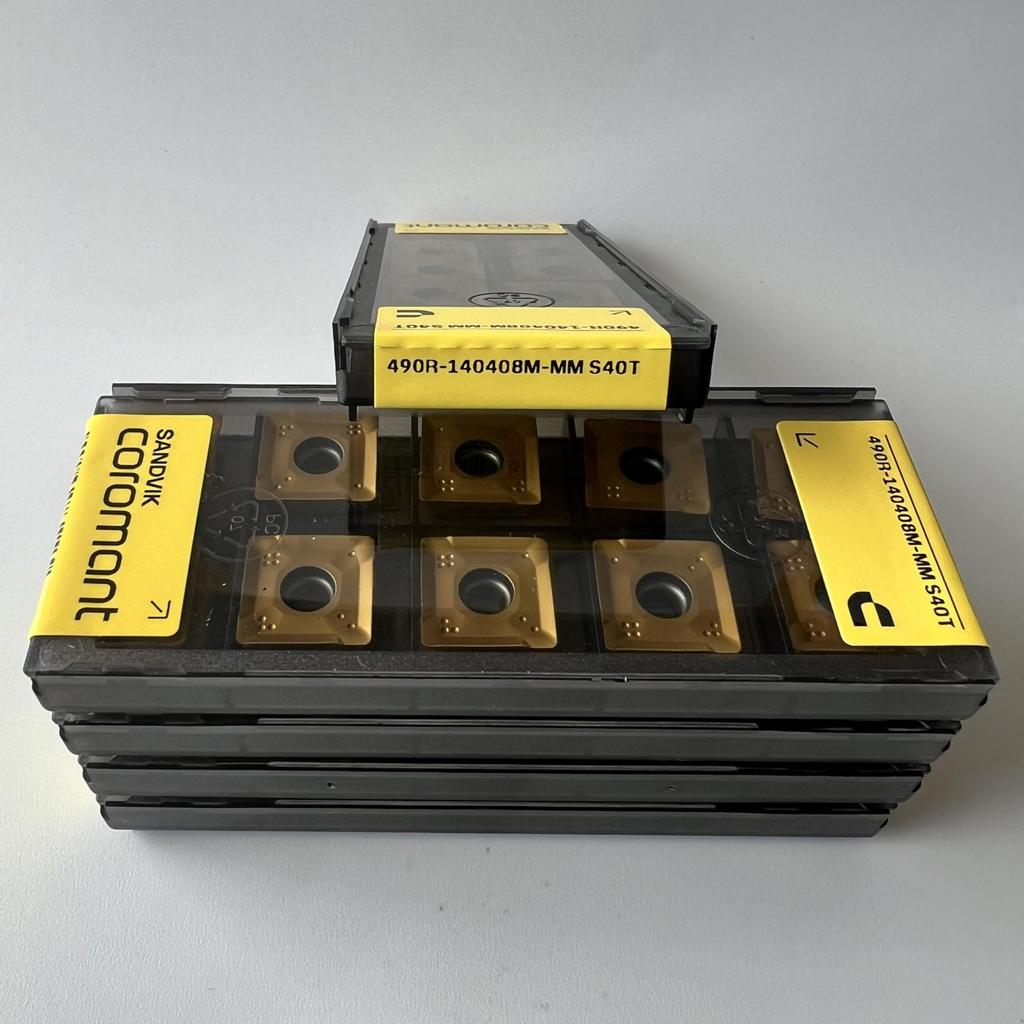 SANDVIK / 490R-140408M-MM S40T / Original Swedish hard alloy blade 10 Pcs