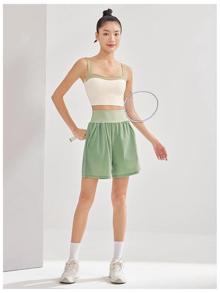 Women's Plus Size Quick Dry High Waist Sports Shorts - Summer Outerwear, Loose Fit, Running Capris.