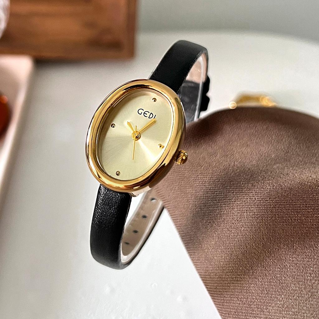 Vintage Niche Design Sense Oval Women'S Watch Small And Simple High Sense Student Belt Quartz Watch