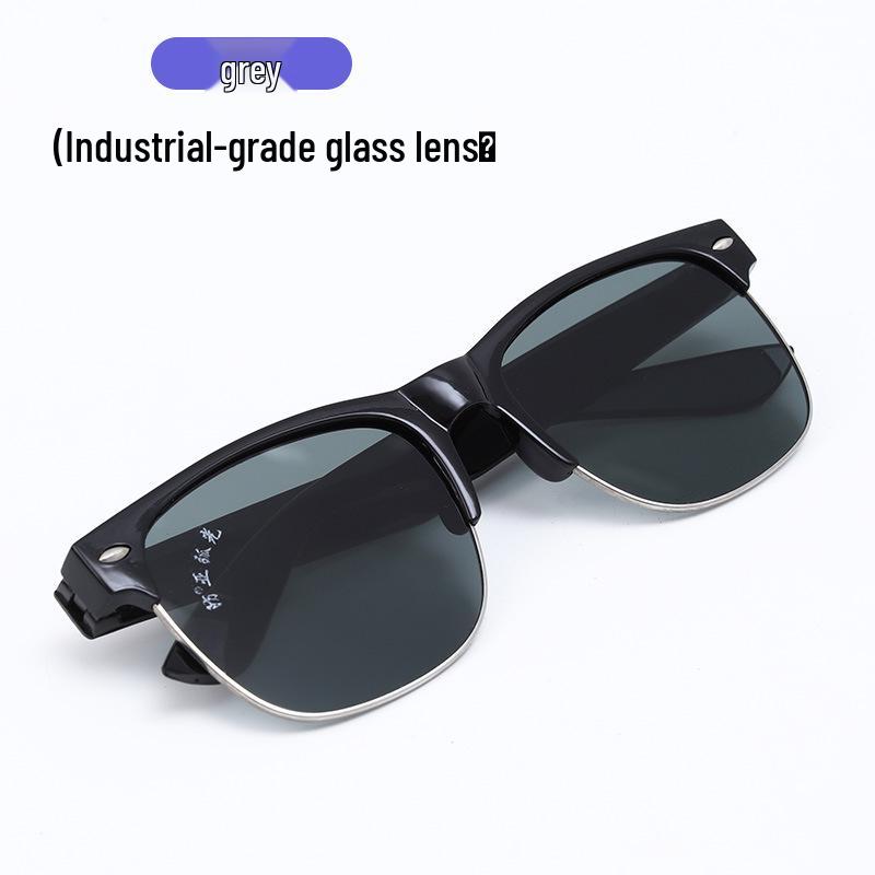 

5-Yuan Discount: Large Frame Anti-UV Welding Safety Glasses for Labor Protection