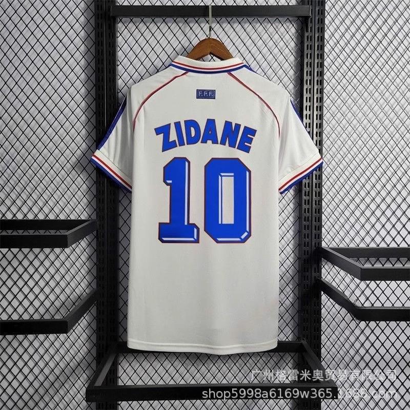 La migliore maglia retro da star del calcio mondiale dell'anno, Messi C Ronaldo, Neymar Zidane Henry maglia da calcio