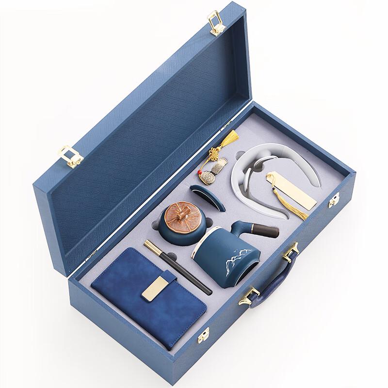Elegant Multi-Item Business Gift Sets