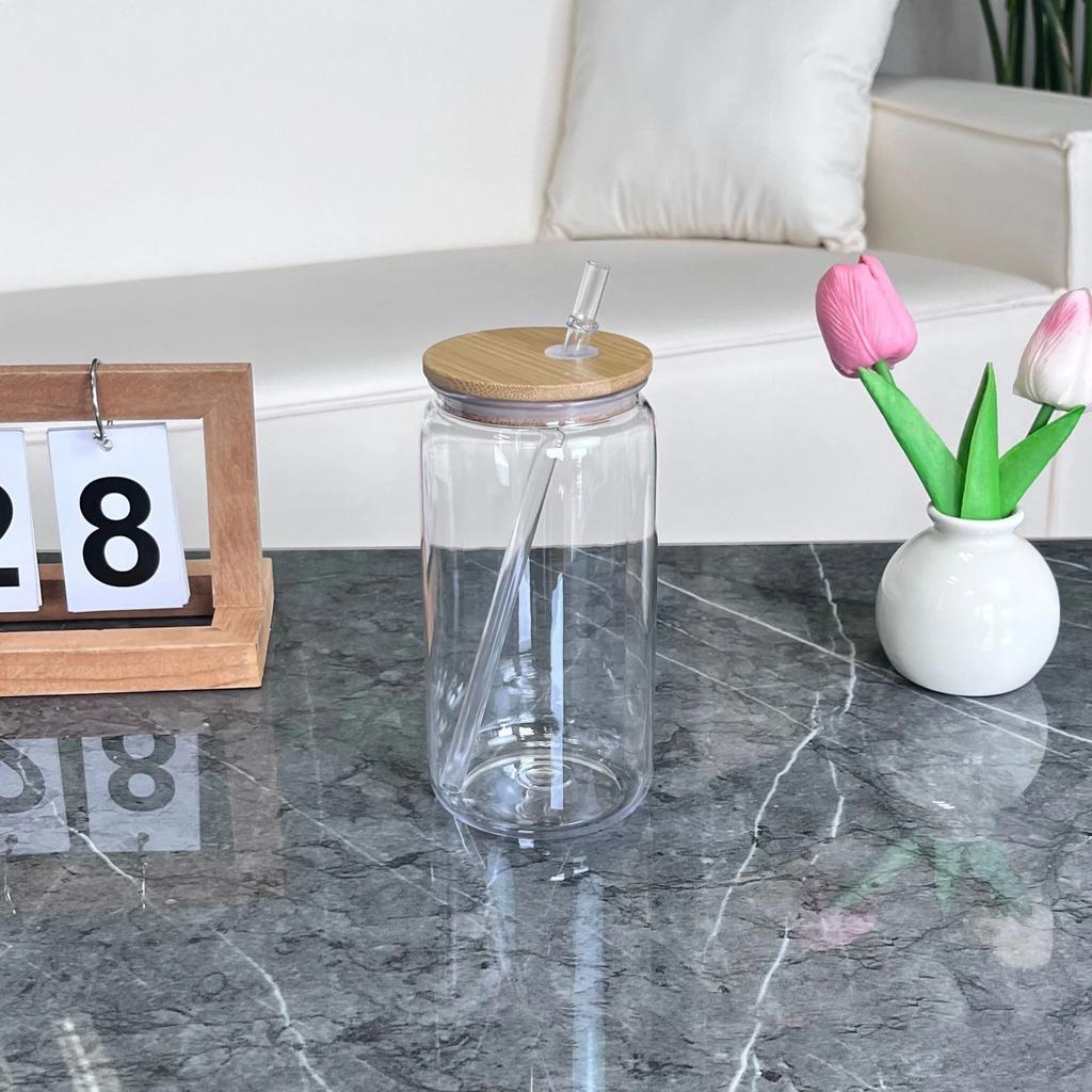 475ml 16oz Transparenter Plastikbecher mit Auslaufsicheren Deckeln Strohhalmen Ersatzdeckeln für Dosenförmige Eiskaffeebecher Niedlicher Tumbler-Becher