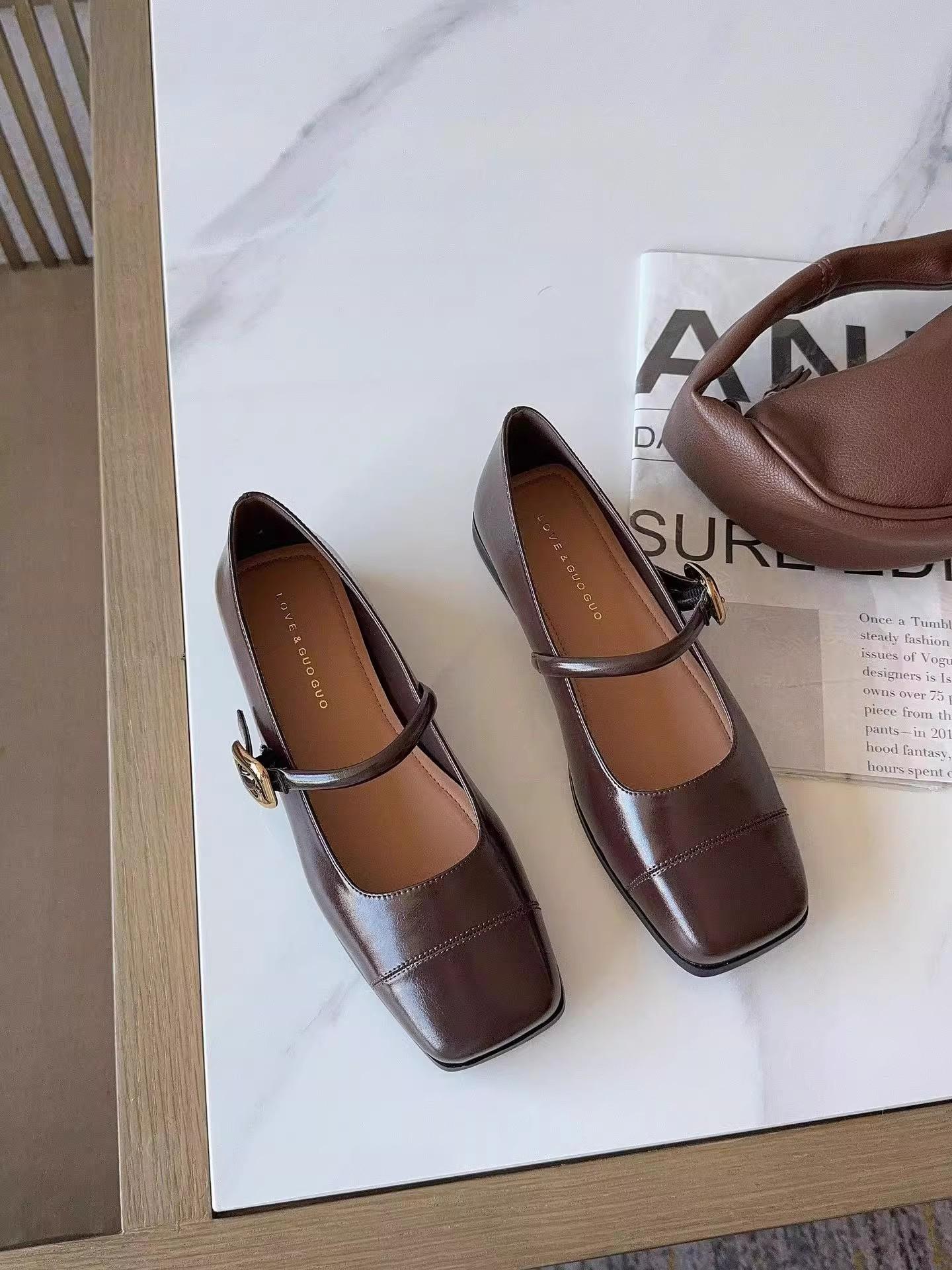 

Doudou shoes women s one-word buckle with casual single shoes versatile square head shallow mouth flat shoes 40 коричневый