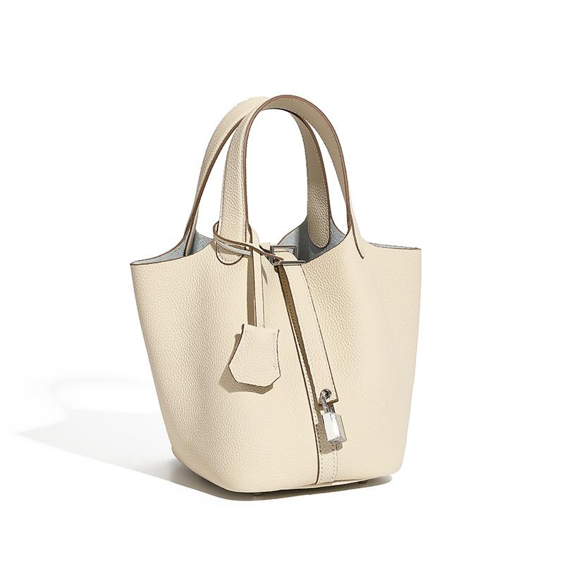 Bags New bucket bags Vegetable baskets Women's bags Leather handbags Bridal wedding bags Premium sense