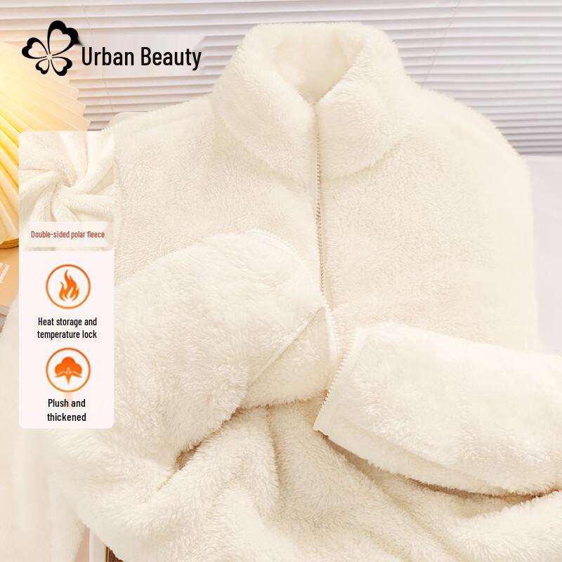 

Женская куртка из кораллового флиса со стойкой M