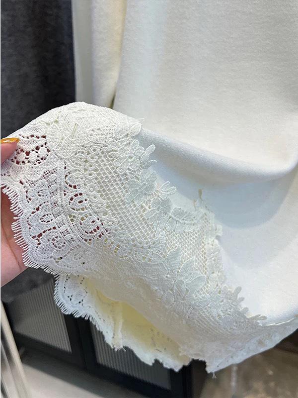 Elegant Lace Spliced Thermal Plus-Size Long Sleeve T-Shirt - Korean Style, Loose Fit for Spring/Autumn