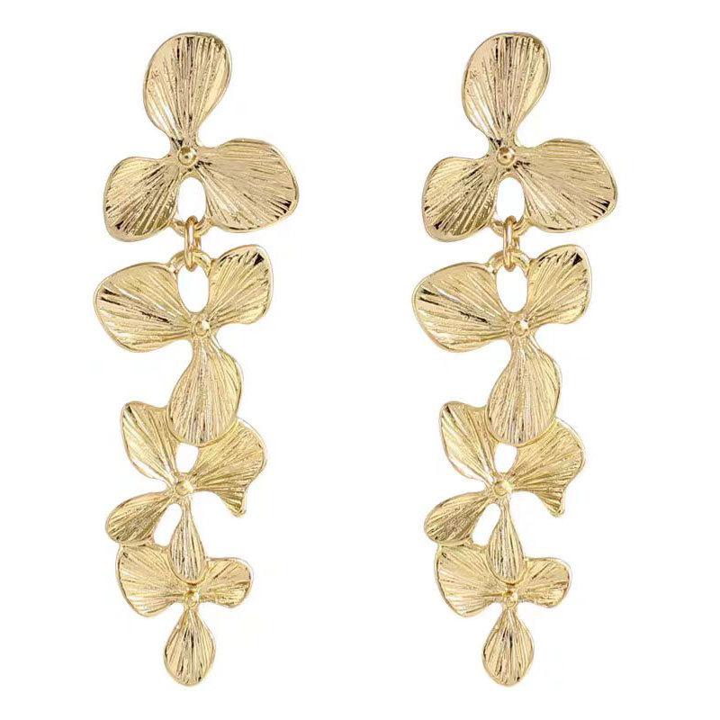 Retro Lilac Earrings Hong Kong Style Exaggerated Gold Leaf Stud Earrings Niche Light Luxury Ear Jewelry Women