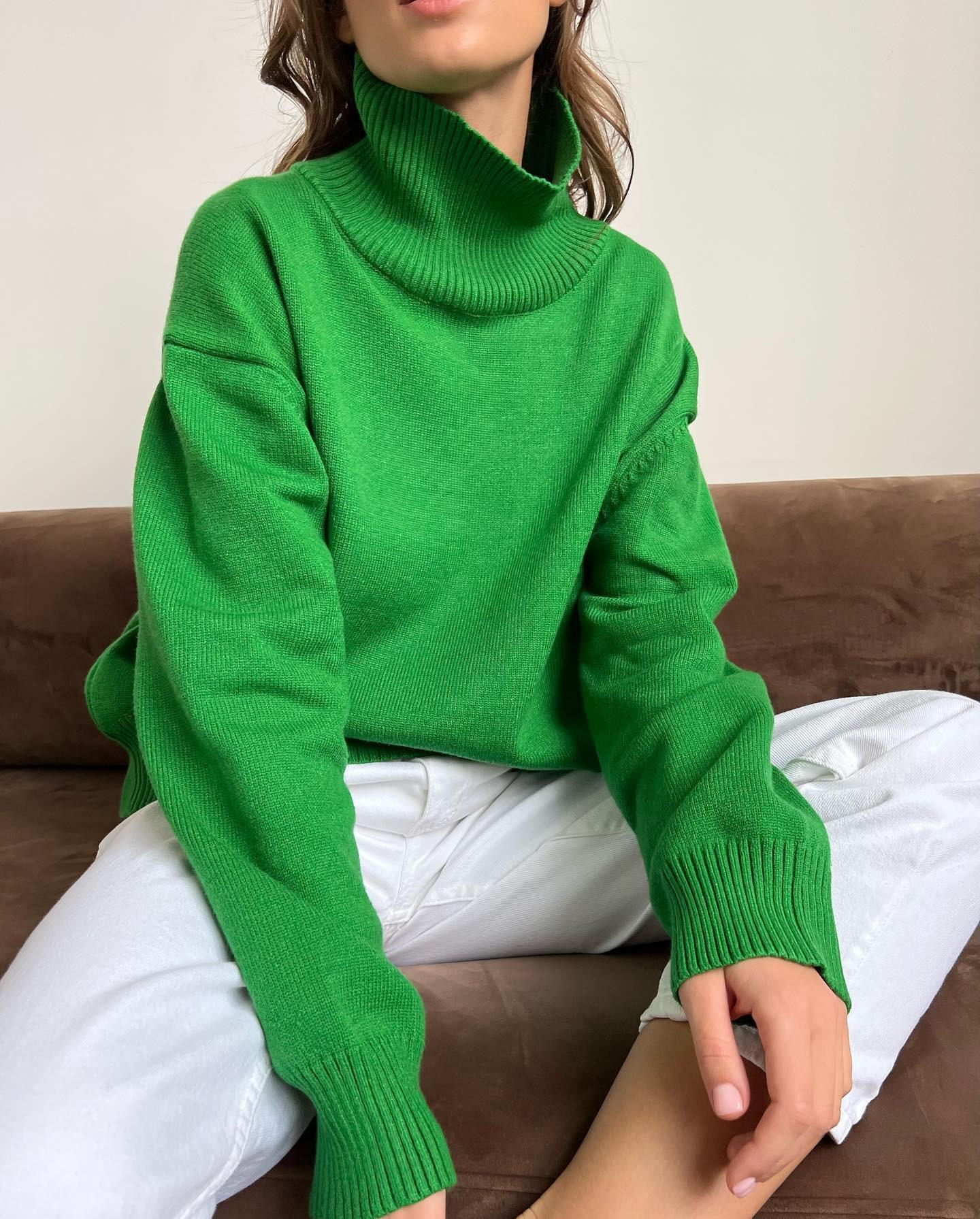 2024 Hot Selling Thick Knitwear: Autumn Winter High-Neck Loose Sweater Medium