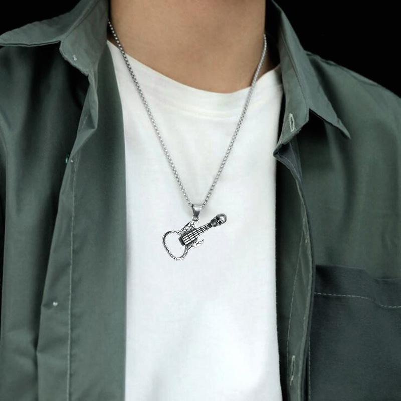 Collier pendentif guitare squelette rétro style hip hop couleur cuivre vintage décapsuleur colliers chaîne en acier inoxydable pour hommes