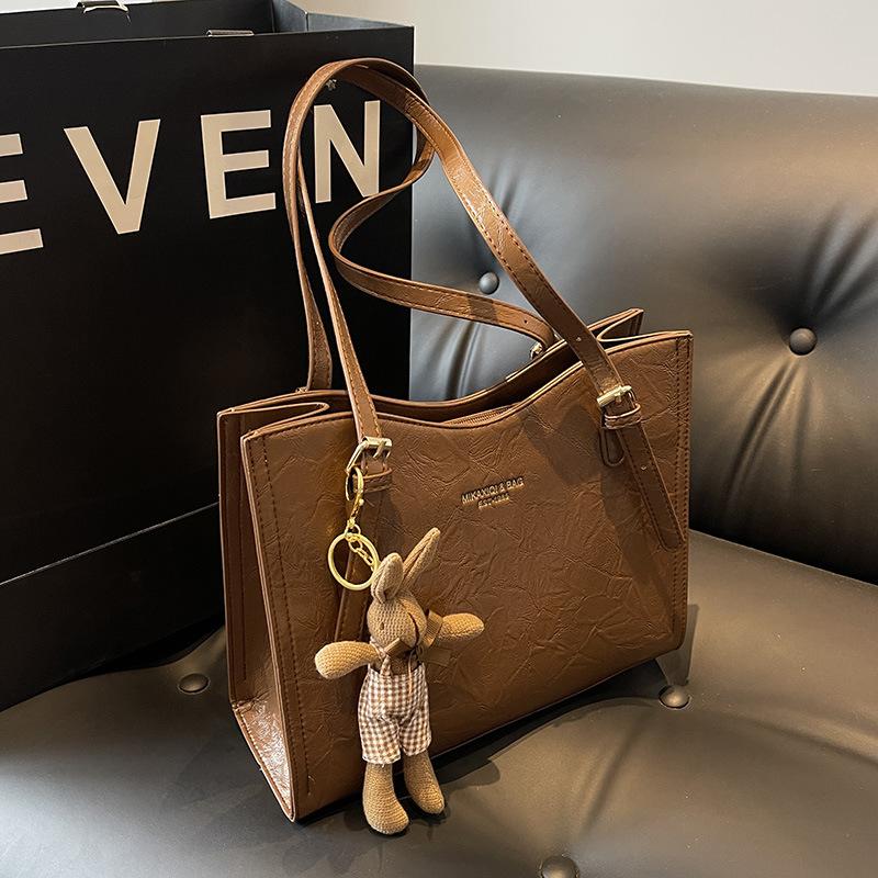 Taschen Damen neue trendige Taschen, Retro-Achseltaschen, lässige und modische tragbare große Taschen, schöne Einzel-Schulter-Tragetaschen.