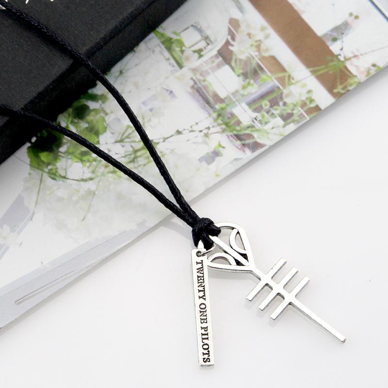 Twenty One Pilots Necklace Commemorative Gift Silver Alloy Necklace Decoration Men's Best Gift