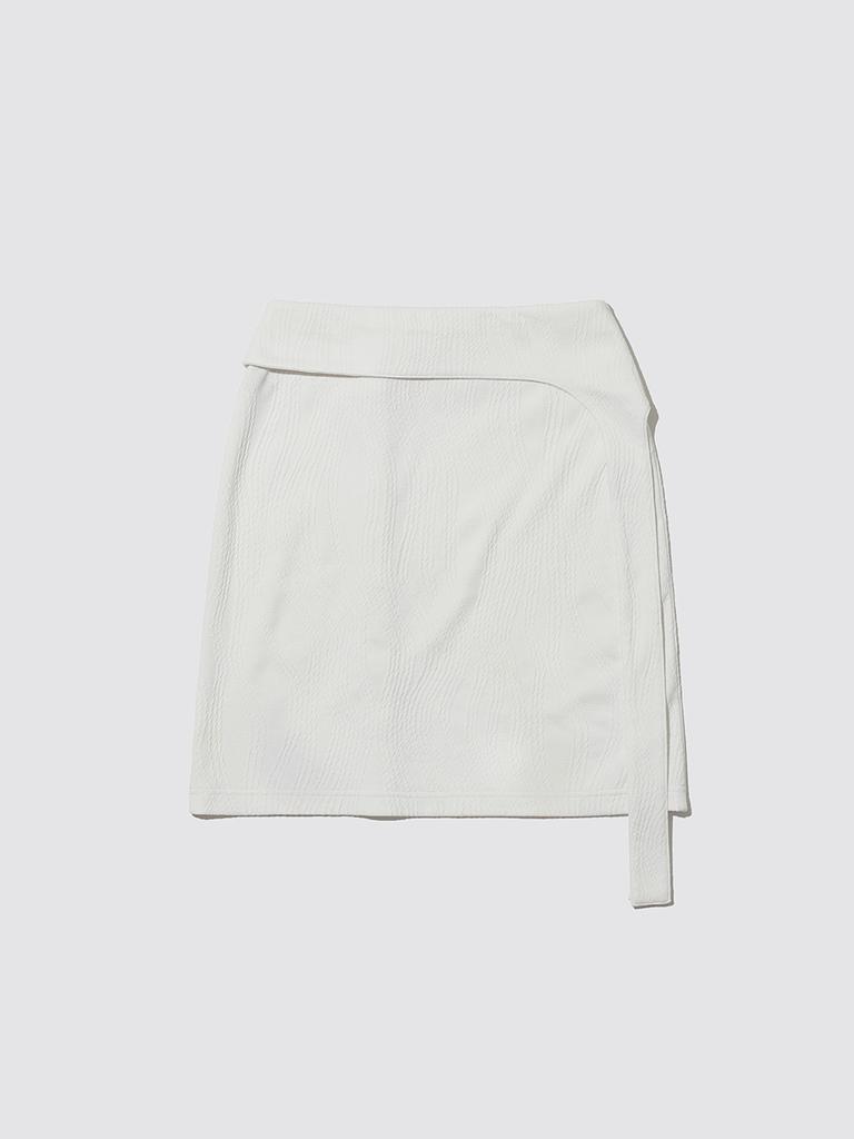 Minderly Jacquard Button Skirt - White