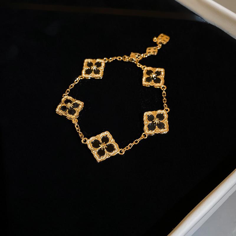 Zircon Round Geometric Flower Bracelet Vintage Style Bracelet Light Luxury High-End Hand Jewelry For Women