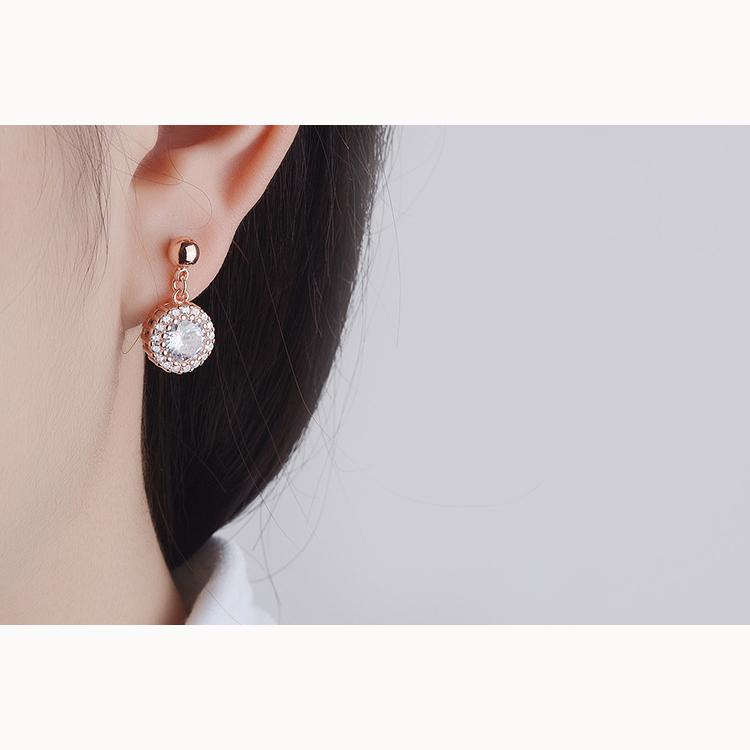 Diamond Round Earrings 1 Pairs Shiny Zircon Stud Earrings for Women Vintage Wedding Jewelry Classy and Elegant Trendy Girl Gift