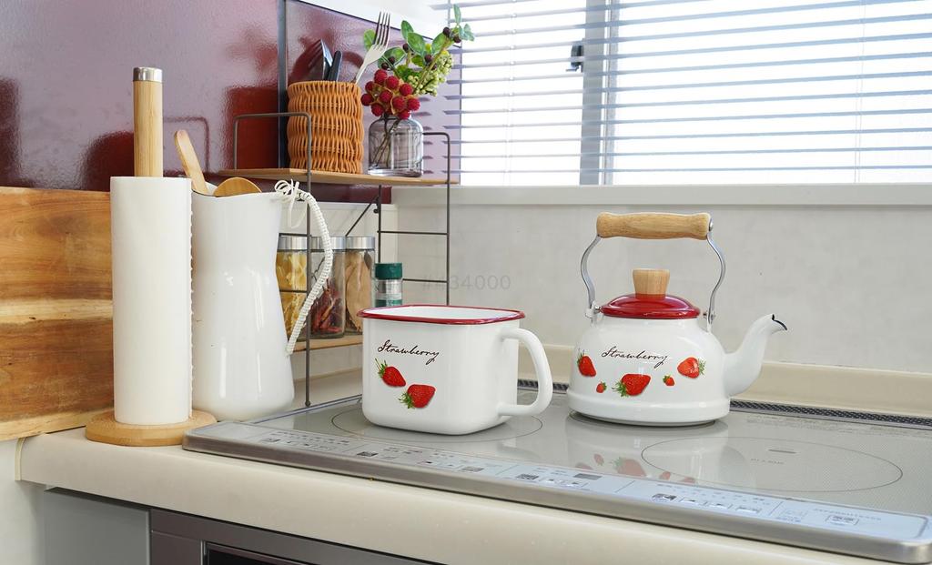 Fuji Hollow Strawberry Kettle, 0.4 fl oz (1.6 L) S