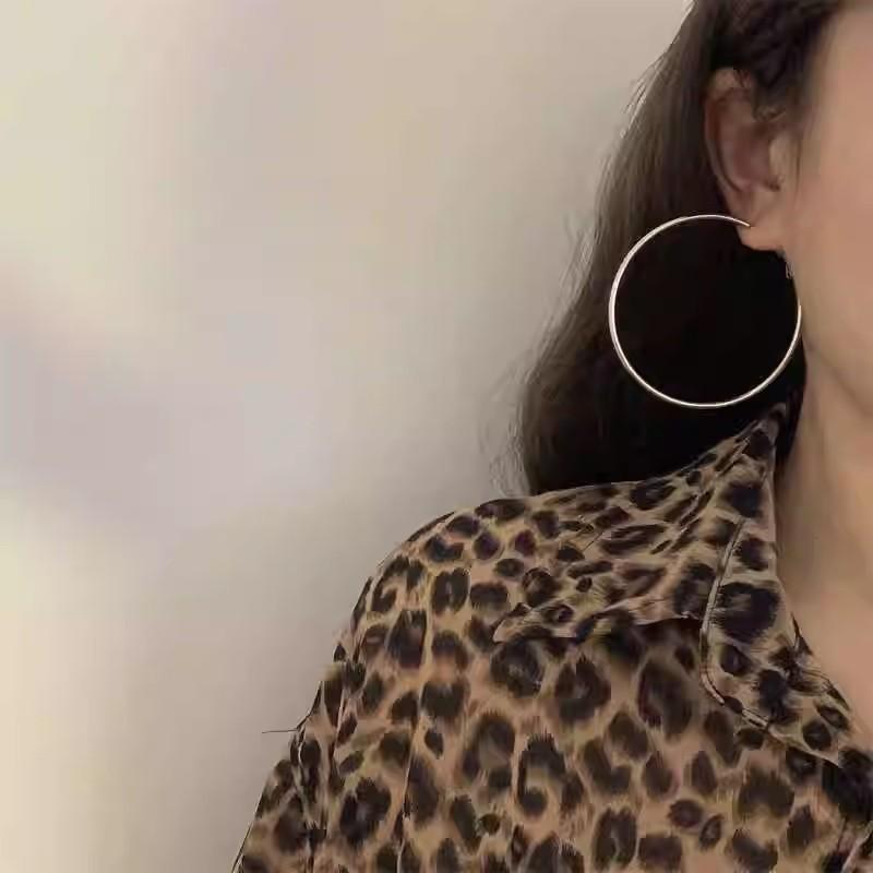

Circular Earrings - Elegant and Luxurious Plain Circular Earrings for Women, Exuding An Exaggerated Charm, Suitable for Round Face Shapes. 7cm