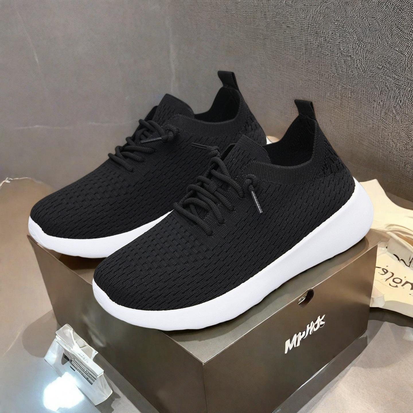 

2025 весна новые продукты женские дышащие дезодорирующие спортивные туфли на мягкой подошве с круглым носком, закрывающие стопу, повседневные туфли для мамы 41 чёрный