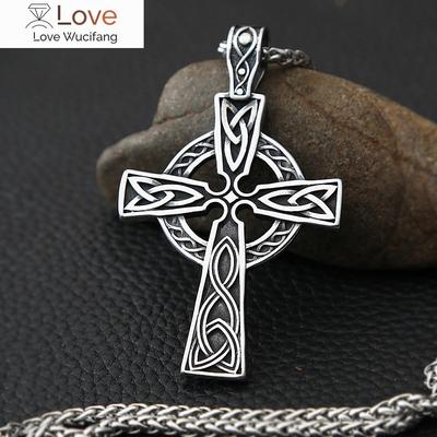 Collana vintage in acciaio inossidabile con ciondolo a forma di croce vichinga Valknut da uomo, stile nordico da strada, con nodo celtico, catena da motociclista