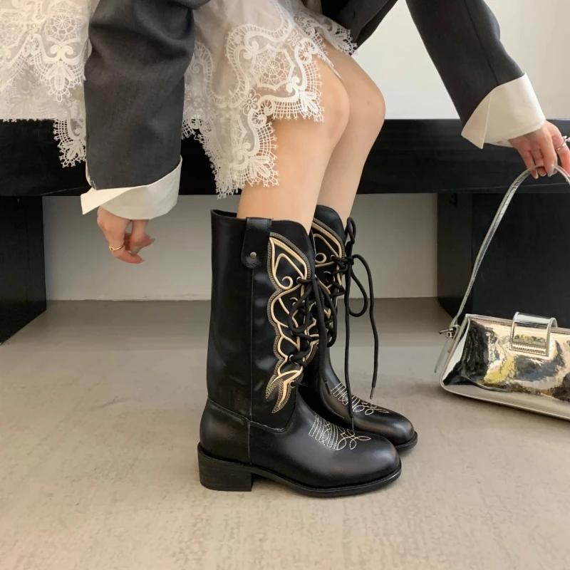 2025 Retro Style Embroidery Sewing Round Toe High Heels Women Boots Solid Color Lace Up Sexy Western Casual Elegant Cowboy Shoes