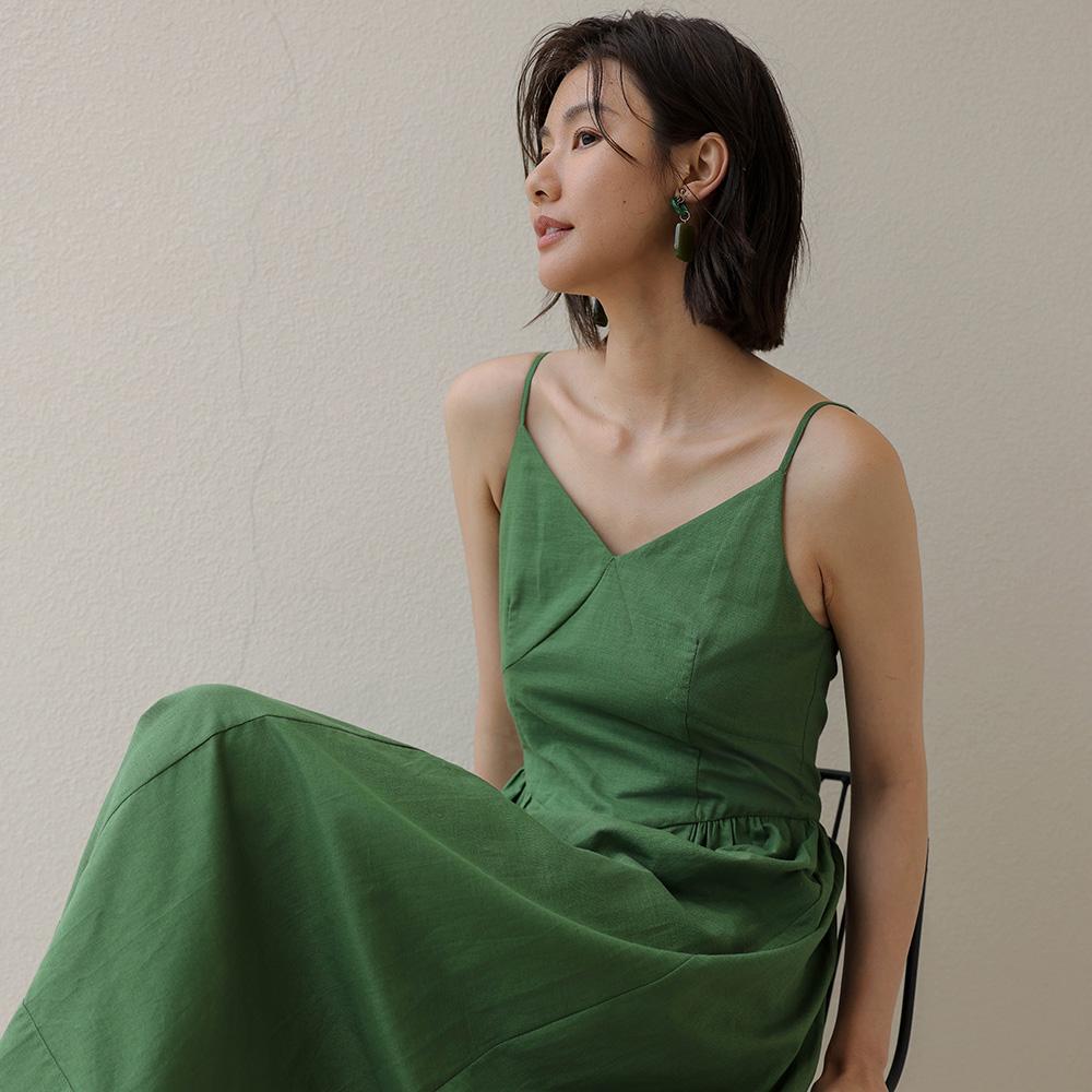 Laengsseon Ls_Green V-Neck Slip Dress