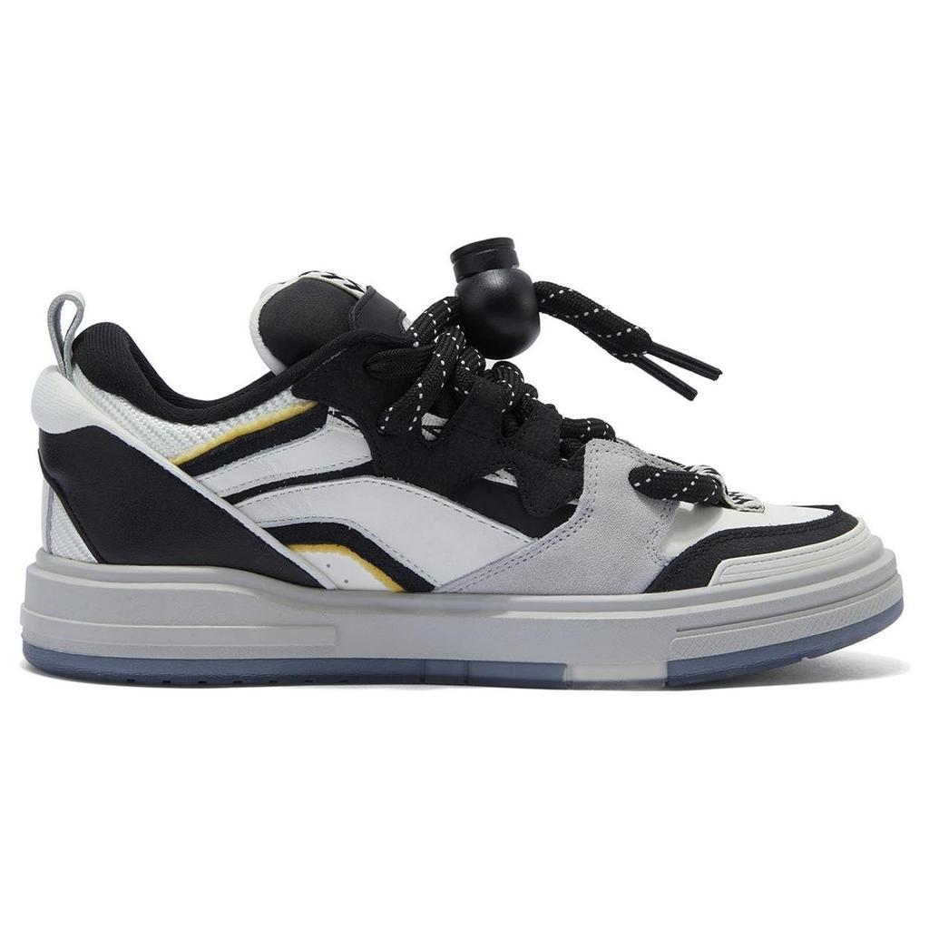 Li Ning Swag Comfortable Soft Elastic Non-Slip Wear-Resistant Low-Top Gourd Lock Bread Skate Shoes Men sneaker Black AECT053-3