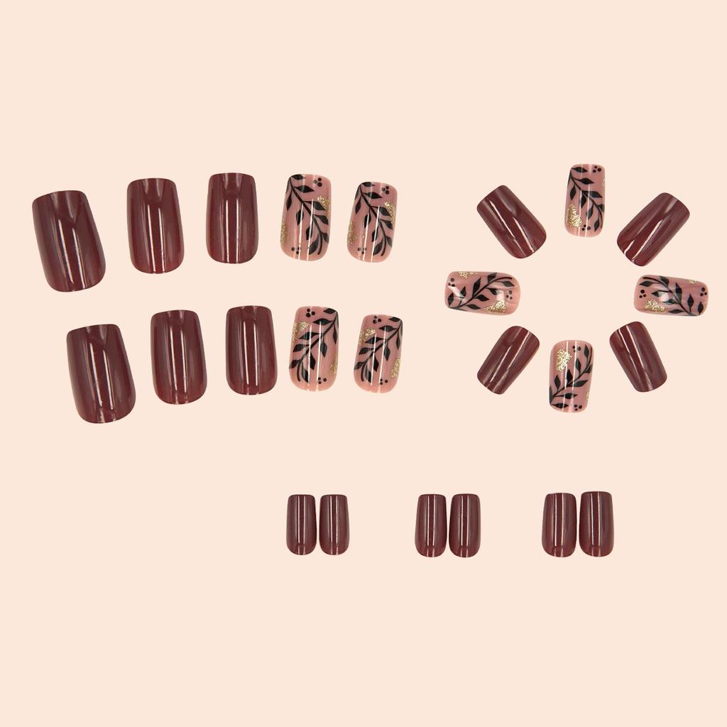 Minimalist Gold Foil French Tip Fake Nails - White Edge