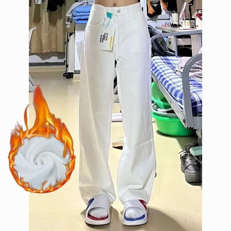 Fleece and thickened white high-waisted straight jeans women's new loose and thin versatile hip-covering long pants tide