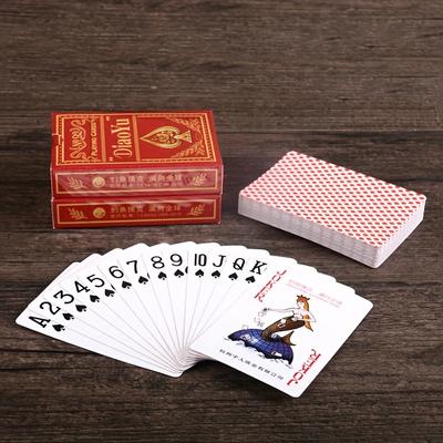 Brettspiel-Set mit 2 Kartenspielen, 9 sechsseitigen Punktewürfeln und 56 Spielkarten aus Papier