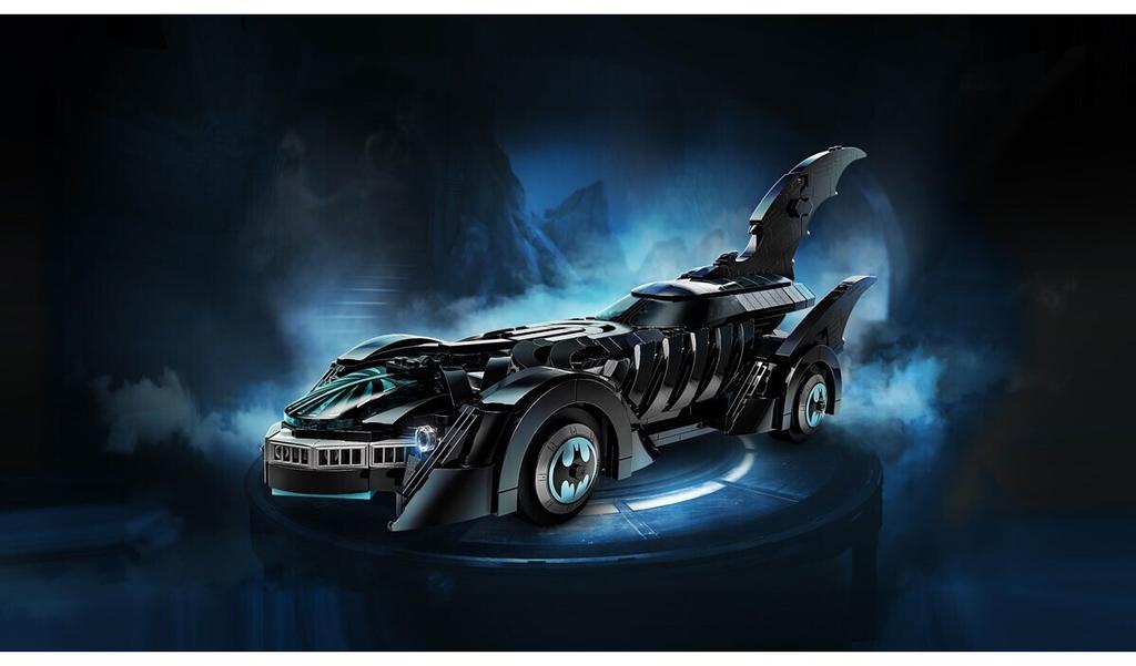 LEGO Constructor Batman Forever Batmobile (76304)