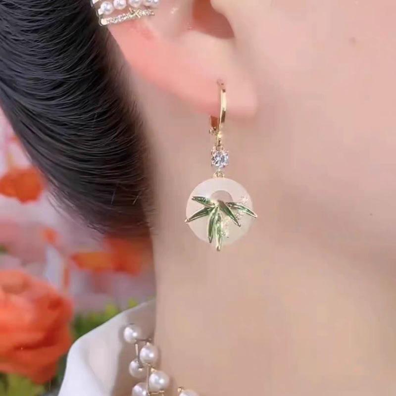 Elegant Retro Chinese Tassel Earrings: Cloud Bamboo Leaf Design for Women