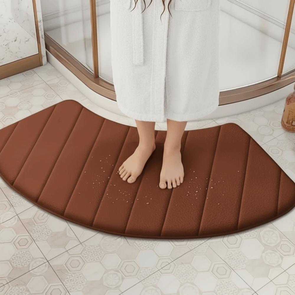 Solid Color Bathroom Absorbent Mat Thickened Bath Mat Fan-Shaped Door Mat Bathroom Floor
