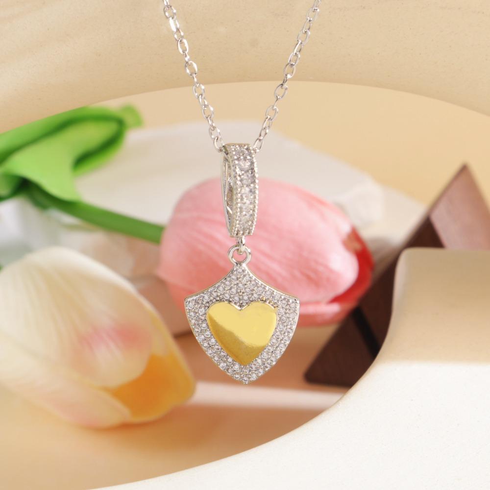 Bracelet Européen et Américain Rétro Bicolore Cuivre Électroplaqué Zirconium Luxe Léger Ne Se Décolore Pas Bracelet Polyvalent Haut de Gamme pour Femme