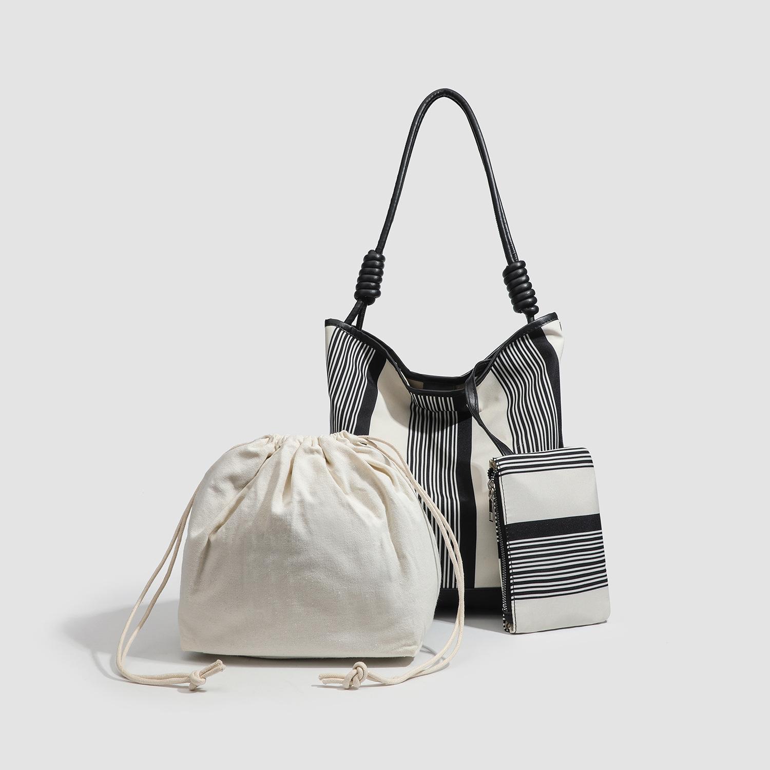 

Striped Bag, Large-Capacity Underarm Bag, Casual Bag, Trendy Texture, Foreign Style Shoulder Bag, Spring Big Bag.