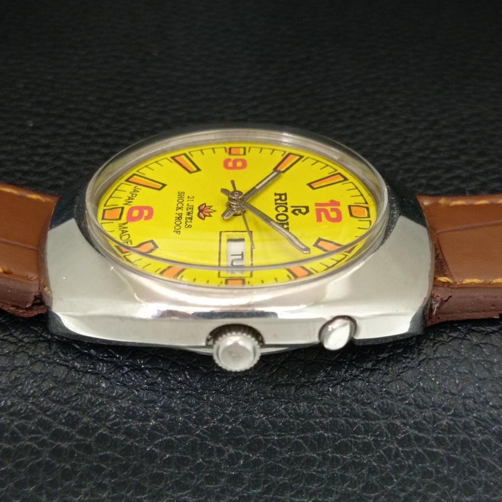 JAPAN VINTAGE RICOH R31 AUTOMATIC MENS YELLOW COLOR DIAL WATCH A707690-1