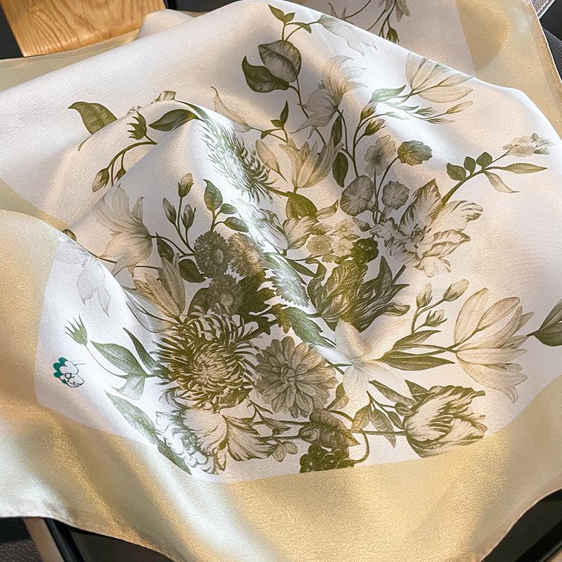 53 * 53cm Mulberry Silk Small Square Scarf Multifunctional Professional Fashion Decoration Silk Scarf For Spring And Autumn Warmth Shawl