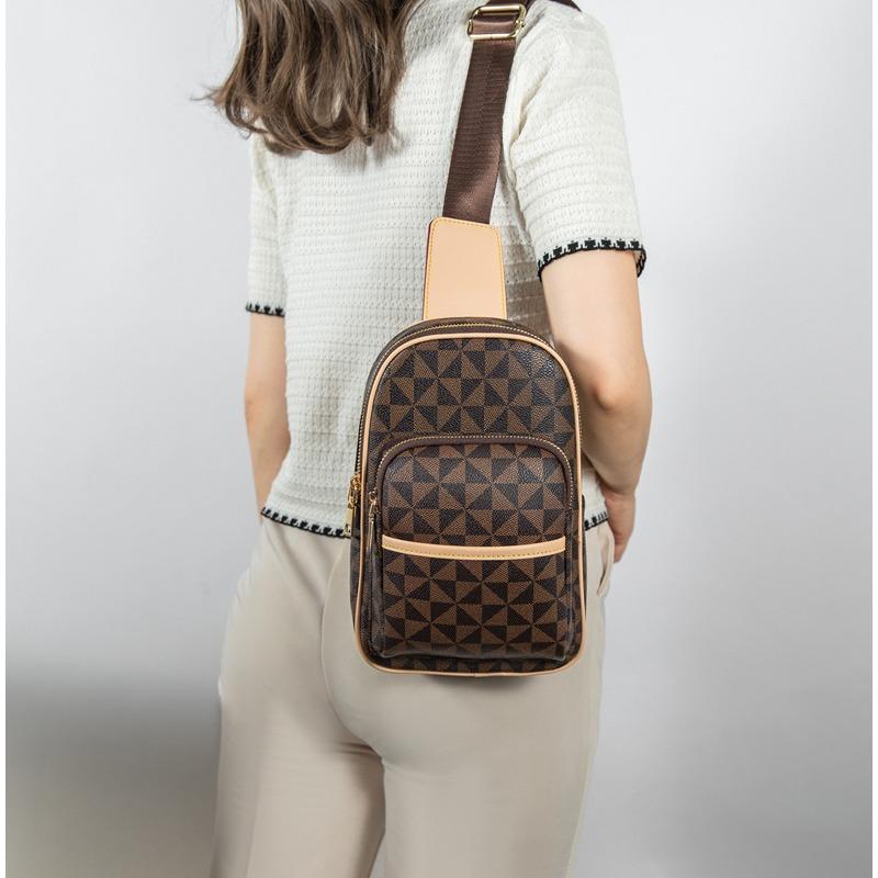 Retro printed letter fashion breast bag women's new large-capacity versatile simple shoulder messenger bag