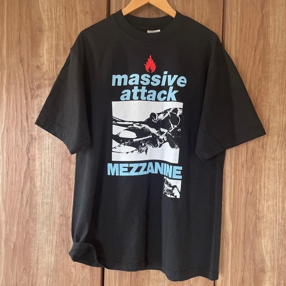 MASSIVE ATTACK MEZZANINE EURO TOUR reprint TShirt Unisex T-Shirt XXXXL