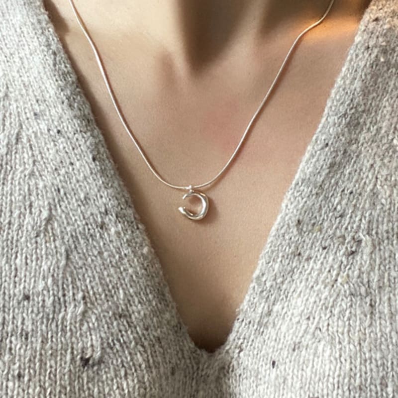 goyu May Necklace Silver