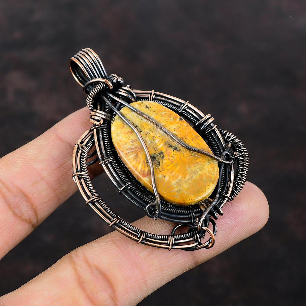 Fossiler Korallen Anhänger Kupferdraht gewickelt Anhänger Edelstein Kupfer Schmuck Handgefertigter Anhänger Fossiler Korallen Schmuck Verlobungsgeschenk Frauen Anhänger