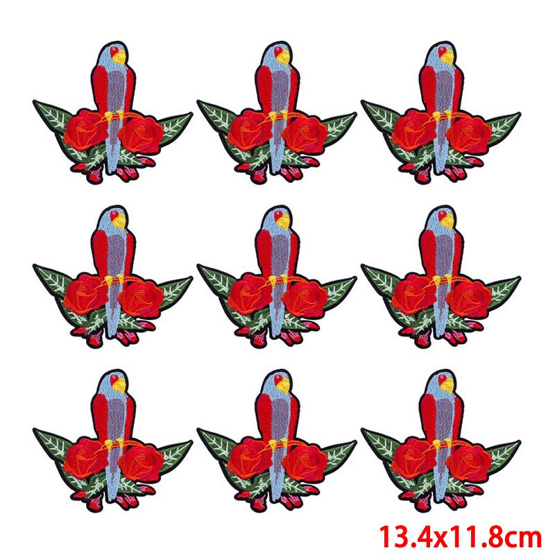 10 Pcs/lot Wholesale Embroidery Patch Iron On Patches For Clothing Patches On Clothes Jackets Decor Applique Sew Supplies