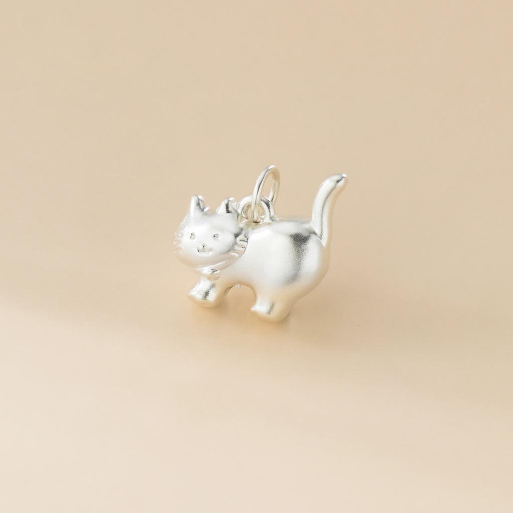 S999 Pure Silver Cartoon Glossy Cat Pendant DIY Bracelet Pendant Handmade Braided Rope Material Accessories